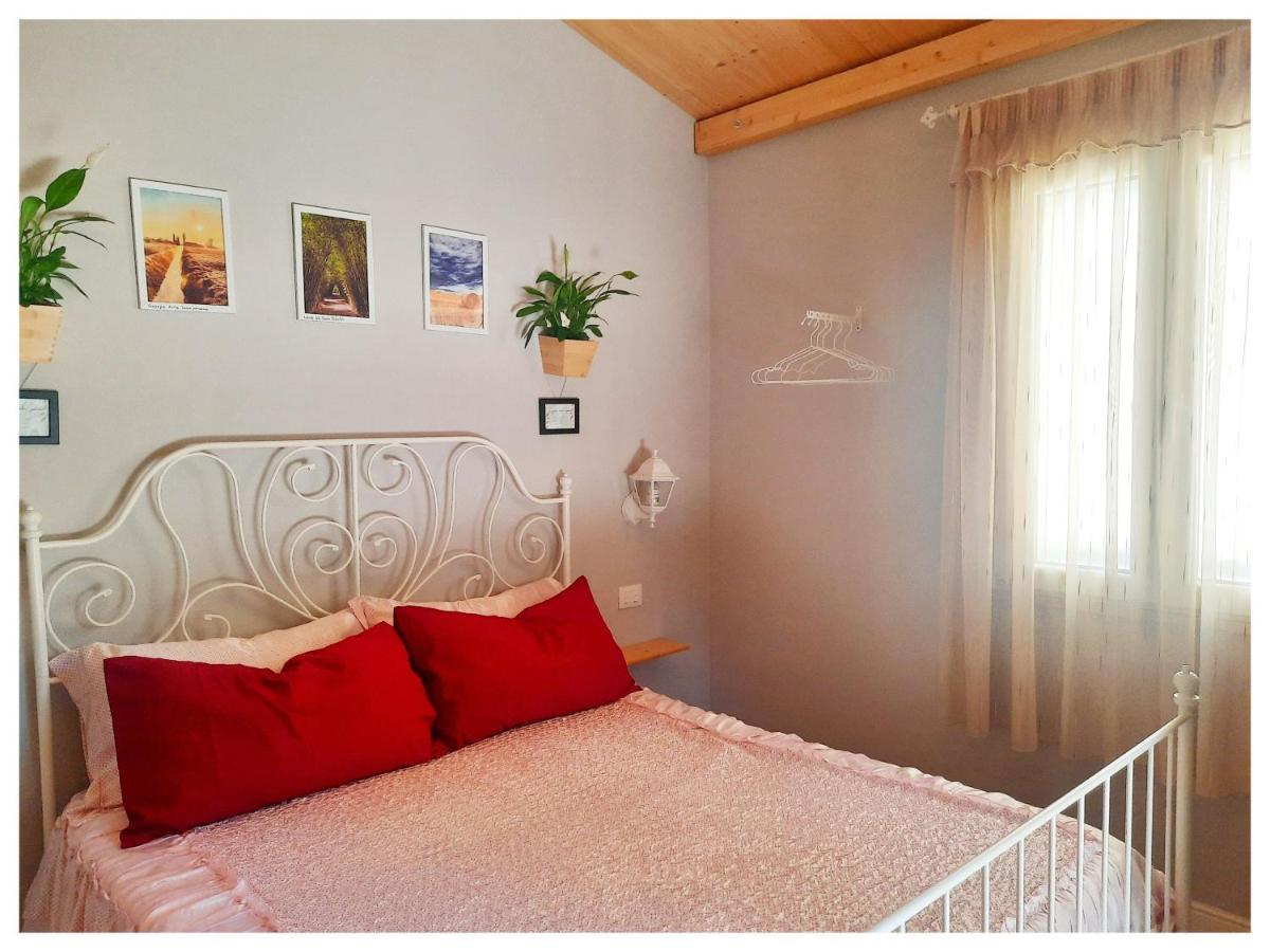 La Casina Bed & Breakfast Trecasali Exterior photo